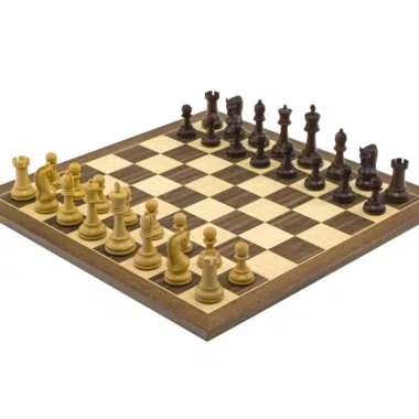 Ensemble d’échecs Leningrad en Acacia et Noyer